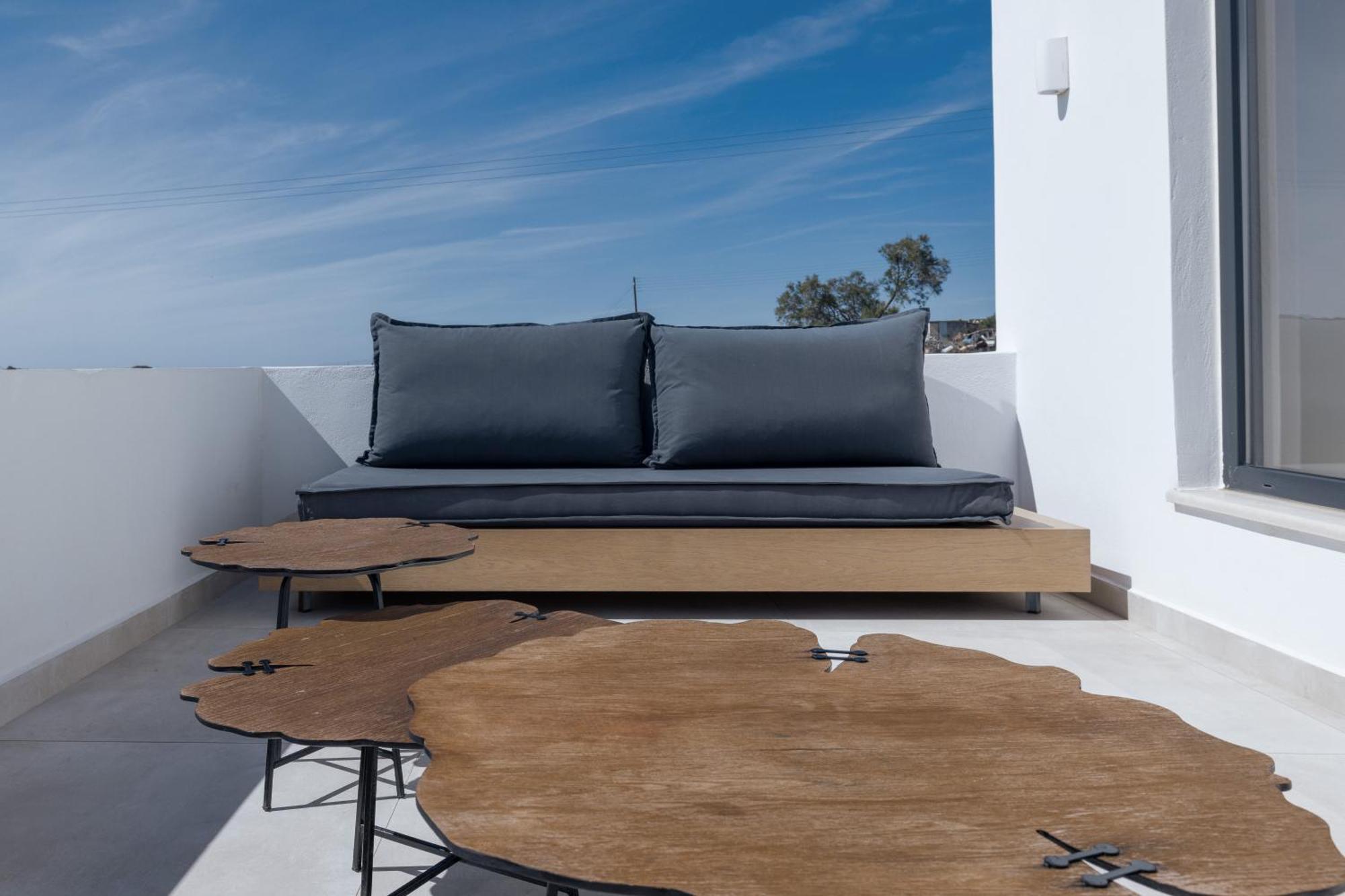 Horizon Luxury Suites Naxos City Exterior foto