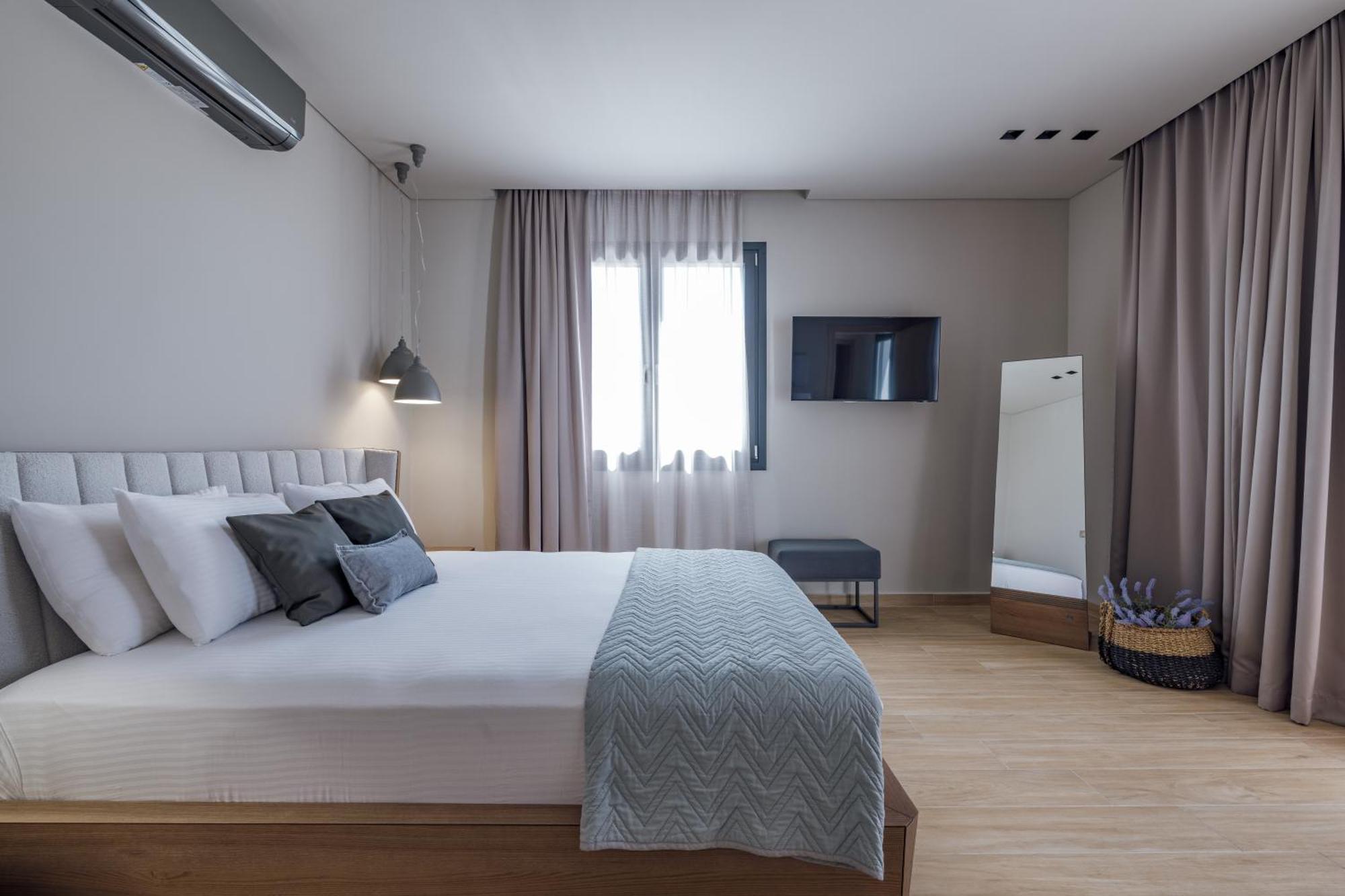 Horizon Luxury Suites Naxos City Exterior foto